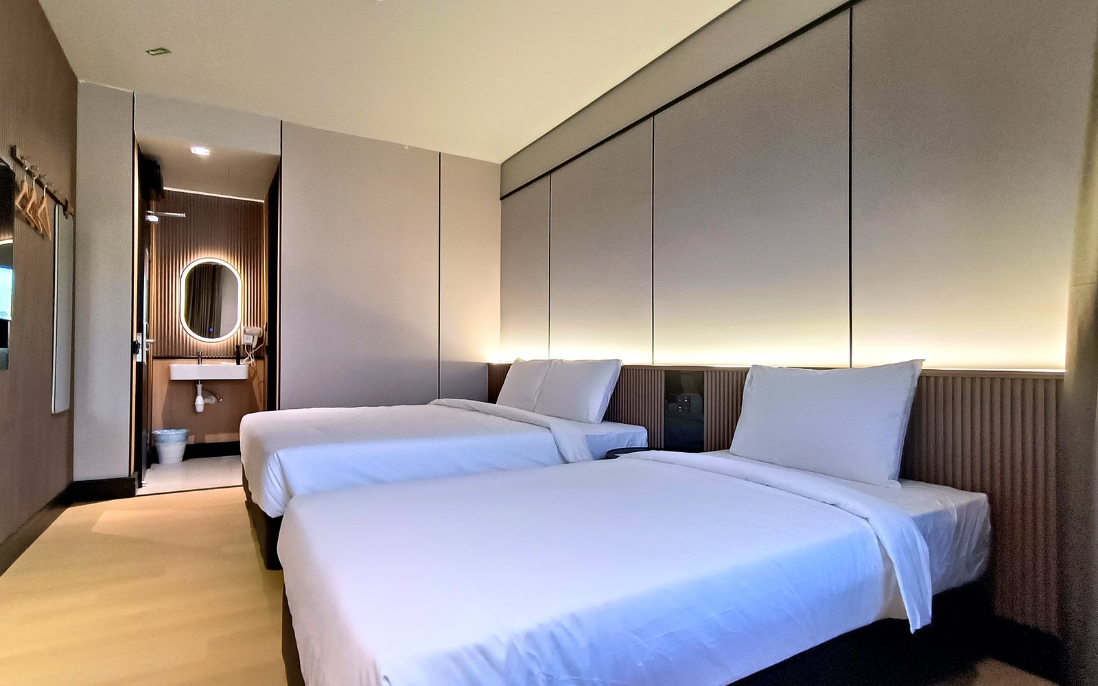 Executive Triple room preview